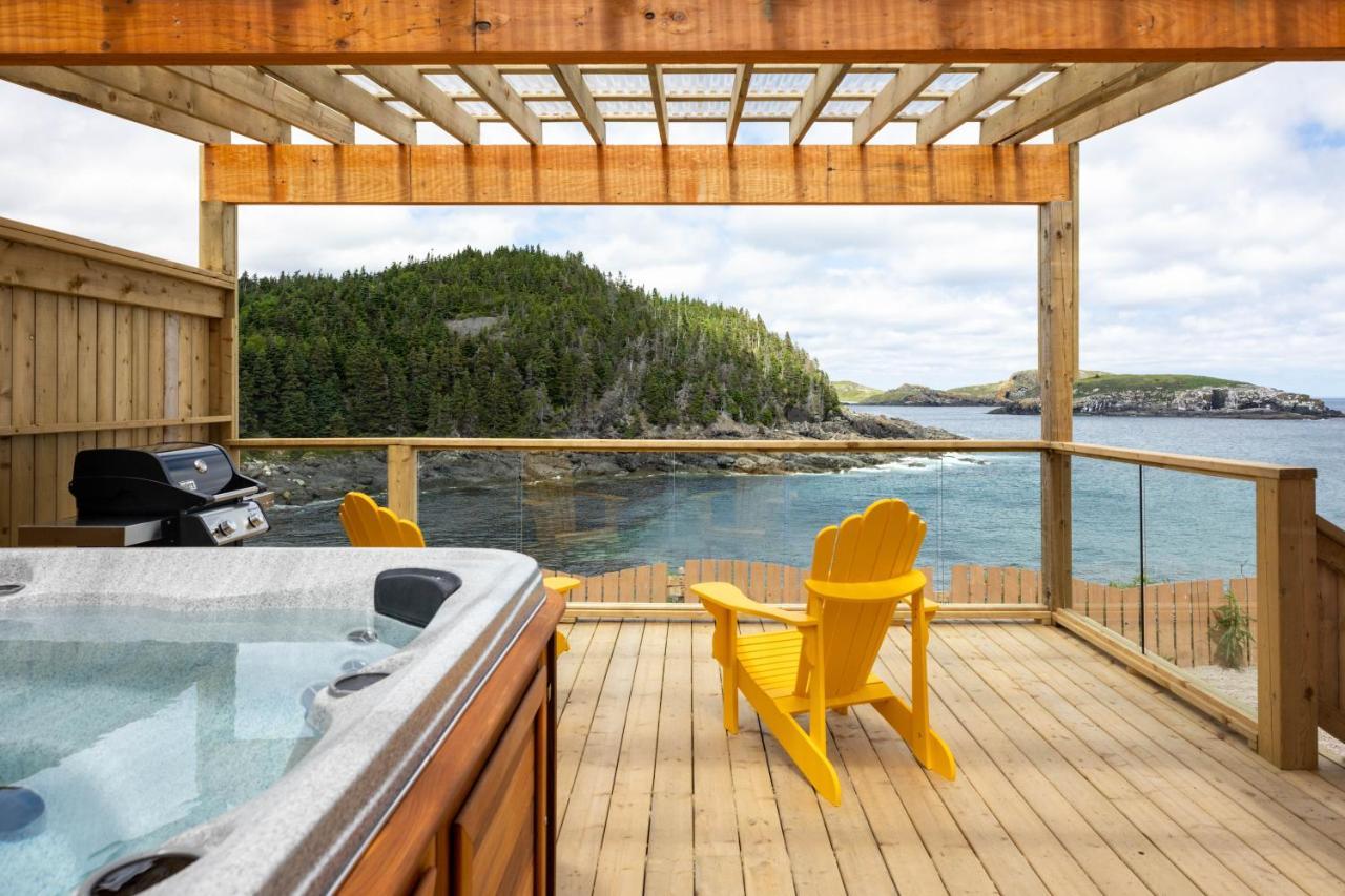Cliffs Edge Retreat Hotel Bauline East Exterior photo